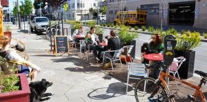 slide3-divisidero-parklet
